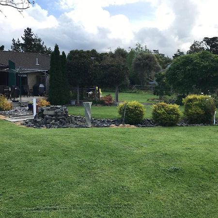 Silverdale Garden Stay Orewa Exteriör bild