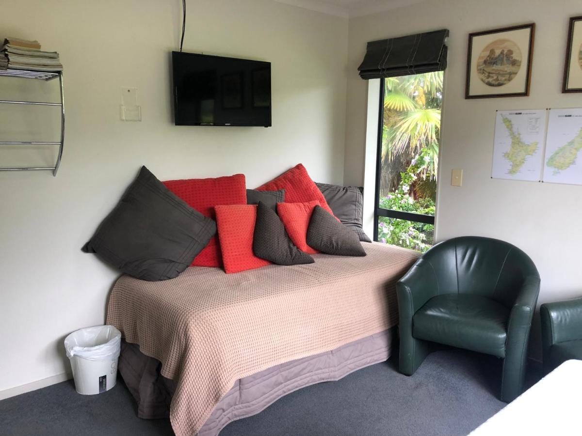 Silverdale Garden Stay Orewa Exteriör bild