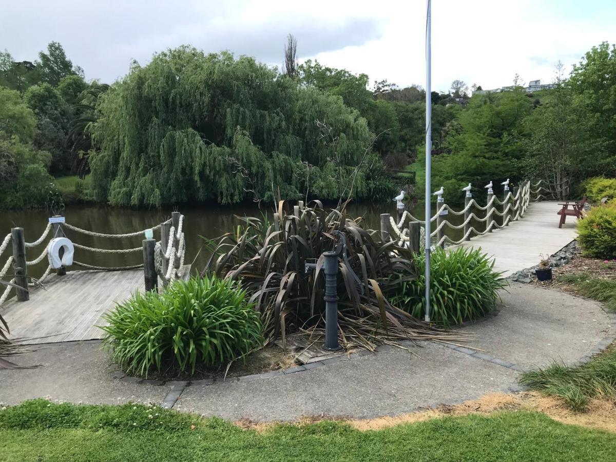 Silverdale Garden Stay Orewa Exteriör bild