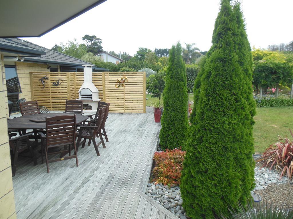 Silverdale Garden Stay Orewa Exteriör bild
