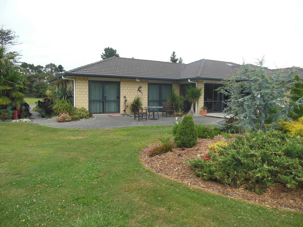 Silverdale Garden Stay Orewa Exteriör bild